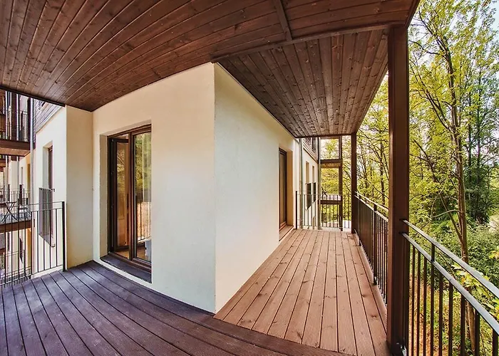 Izery, Sun & Snow Daire