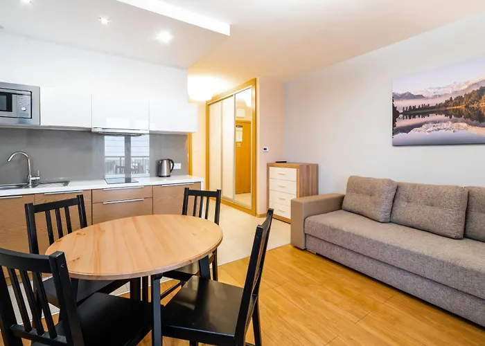 Izery, Sun & Snow Daire